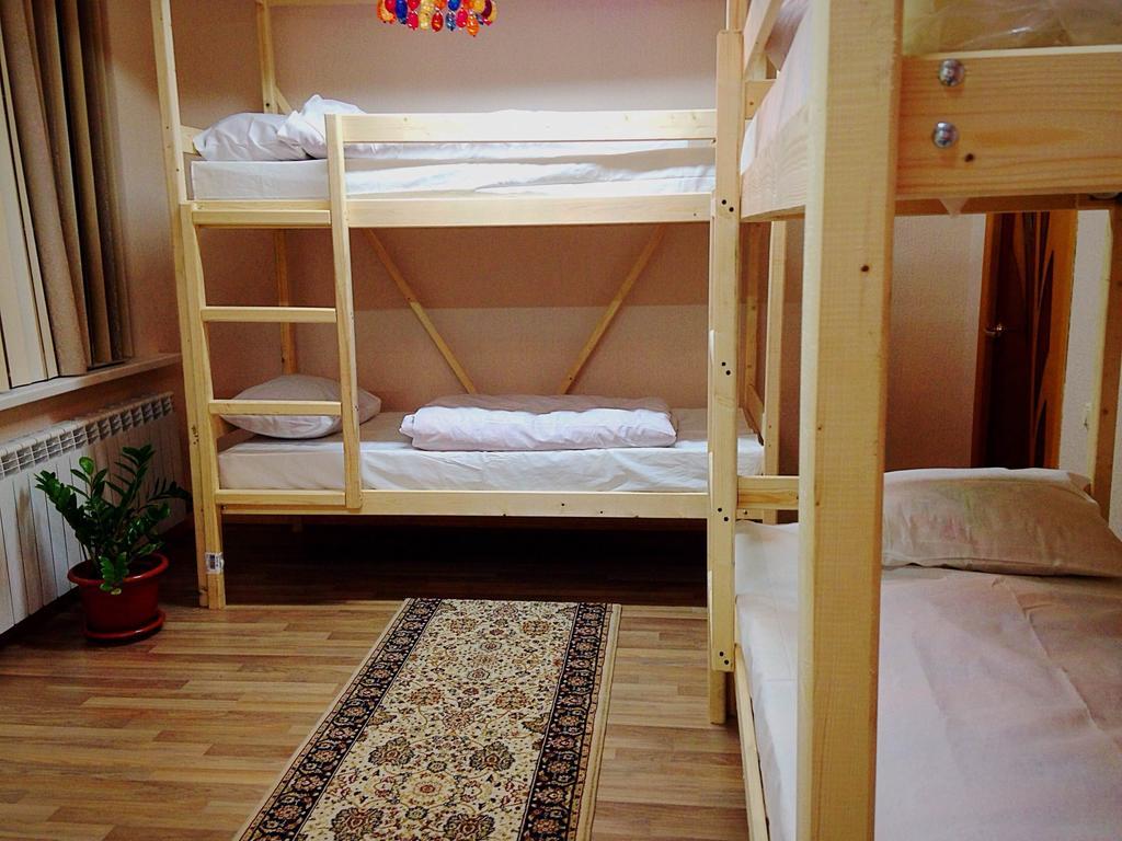 Hostel Arzy Aτιράου Δωμάτιο φωτογραφία
