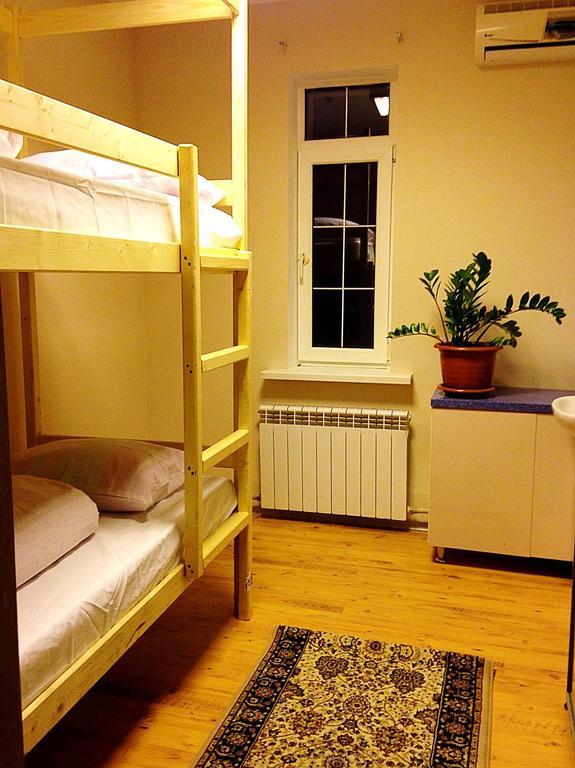 Hostel Arzy Aτιράου Δωμάτιο φωτογραφία